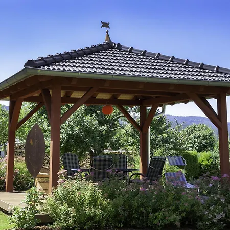 Apartment In Ruhmannsfelden Mit Hallenbad *