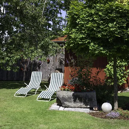 In Ruhmannsfelden Mit Hallenbad Achslach