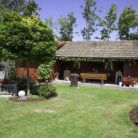 In Ruhmannsfelden Mit Hallenbad 아파트